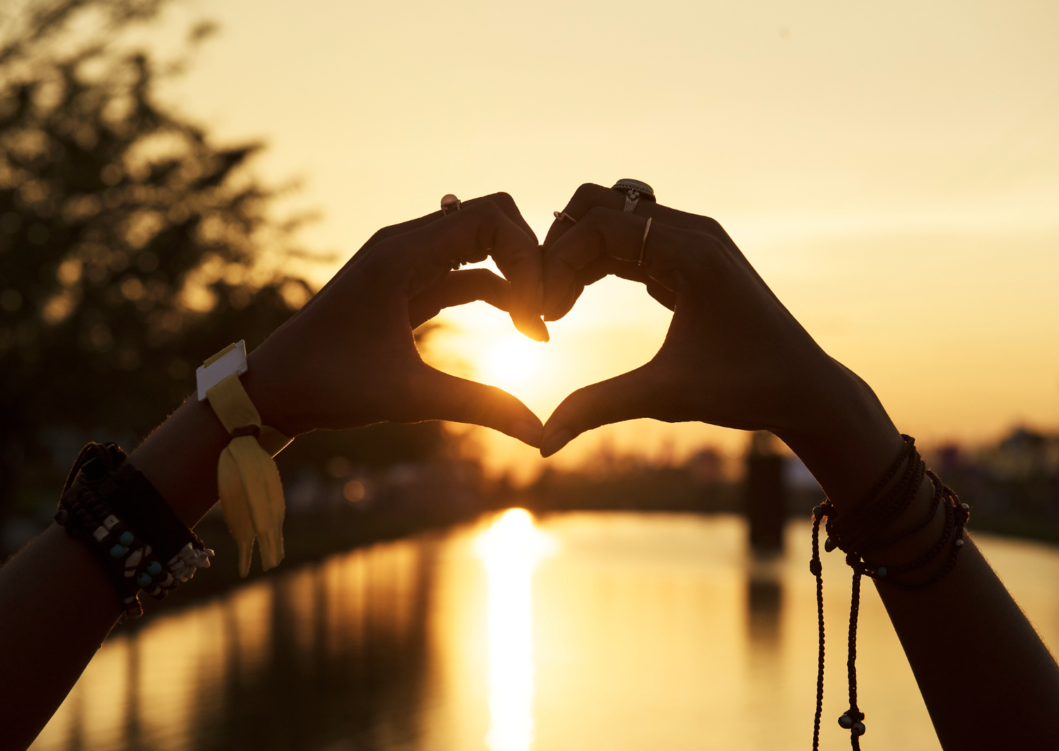 Bible Verses About Love - What Scripture Really Says From Genesis to Revelation hero image